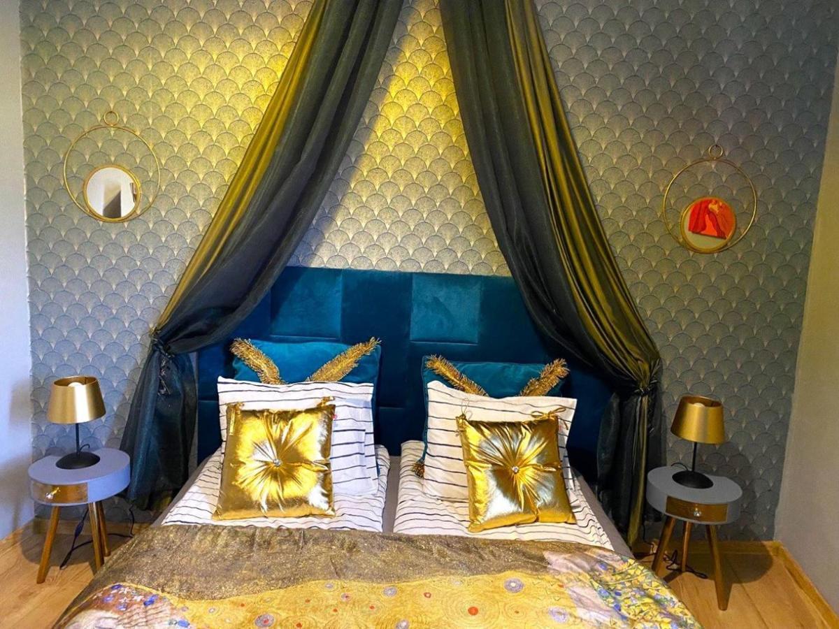 Gold Room Krasków Εξωτερικό φωτογραφία